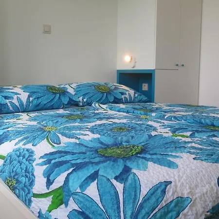 Miran مالينسكا